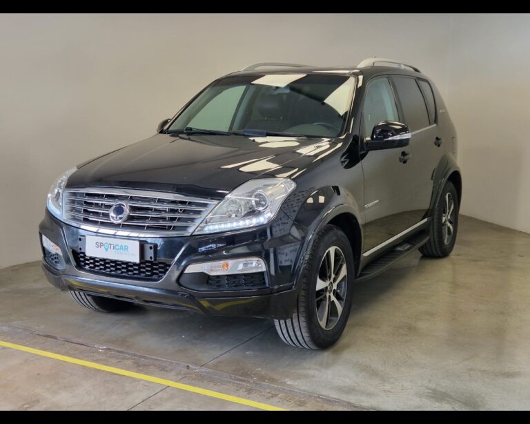 usato Ssangyong Rexton 2.2 d Top pelle 4wd 7p.ti auto