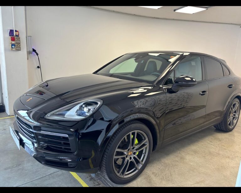 usato Porsche Cayenne Coupe 3.0 e-hybrid tiptronic