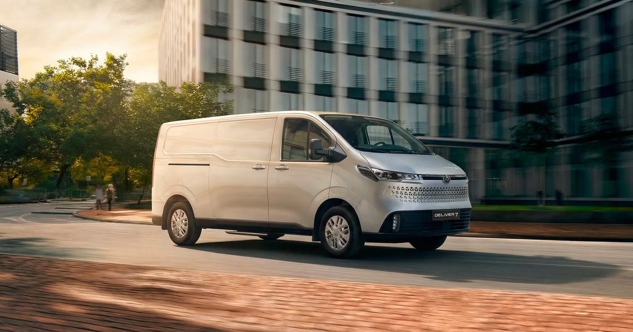 Maxus Deliver7